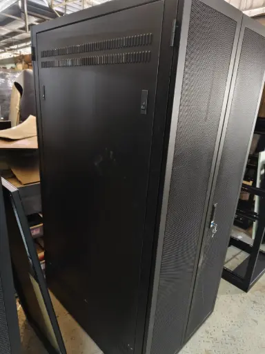 [FSDR-H24U-4FT-W-21.5-D-24] Free Standing Data Rack (H 24U / 4FT. x Width 21.5” x Depth 24”)